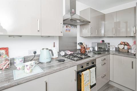2 bedroom semi-detached house for sale, Levett Gardens, St. Leonards-On-Sea