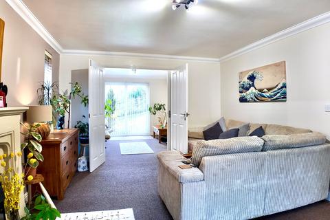 4 bedroom detached house for sale, Blacksmith Close, Oakdale, NP12
