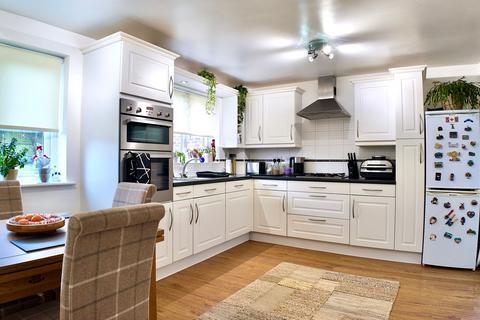 4 bedroom detached house for sale, Blacksmith Close, Oakdale, NP12