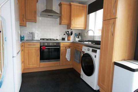 3 bedroom semi-detached house to rent, Tent Vale, Pencoed, Bridgend, CF35 6LR