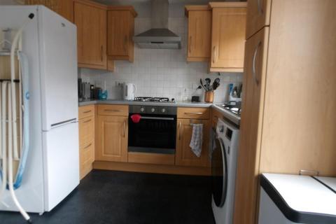 3 bedroom semi-detached house to rent, Tent Vale, Pencoed, Bridgend, CF35 6LR