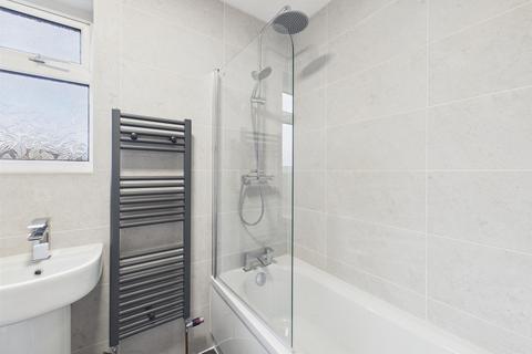 3 bedroom duplex for sale, Field End Road, Pinner HA5