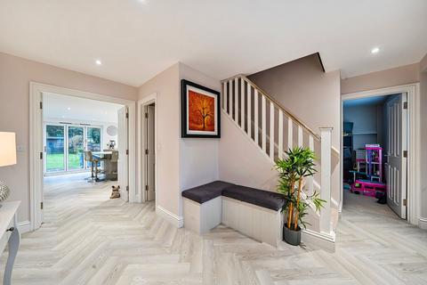 undefined, Slines Oak Road, Woldingham, CR3