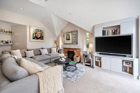 4 bedroom semi-detached house for sale, Slines Oak Road, Woldingham, CR3