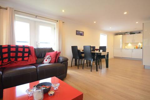 2 bedroom flat to rent, Windsor Lane, Burnham, SL1