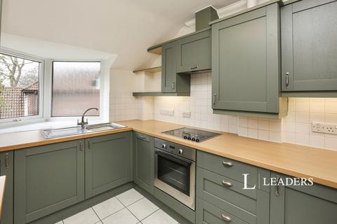 2 bedroom flat to rent, Warsash Road, Southampton, SO31