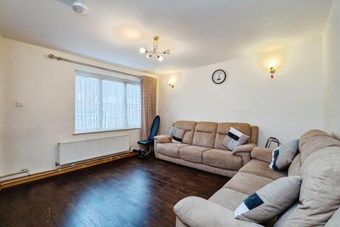 3 bedroom end of terrace house for sale, Chaucer Road, GREAT YARMOUTH