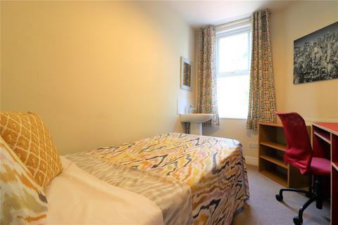 5 bedroom terraced house to rent, St Kildas Road, Oldfield Park, Bath, BA2