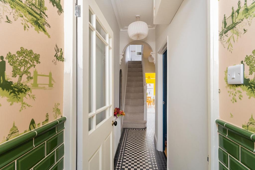 2 Q2 RBR - Hallway A.jpg