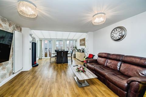 undefined, Kennedy Avenue, High Wycombe