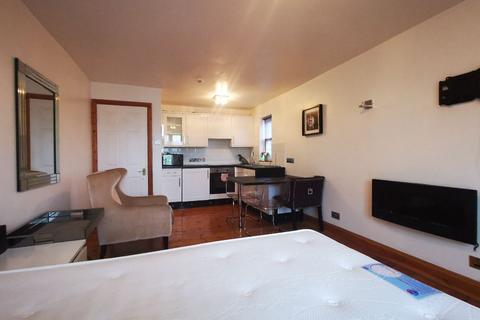 undefined, Amhurst Road Studio E