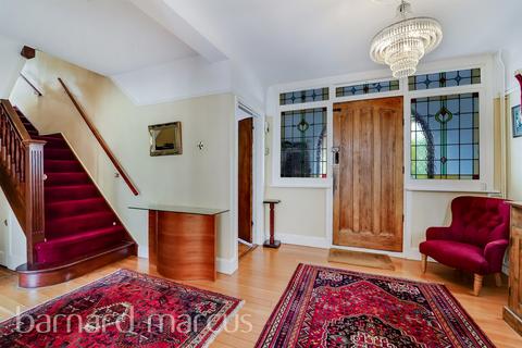 undefined, Arundel Avenue, Epsom