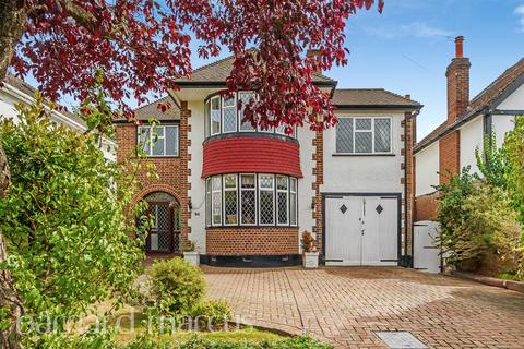 Arundel Avenue, Epsom
