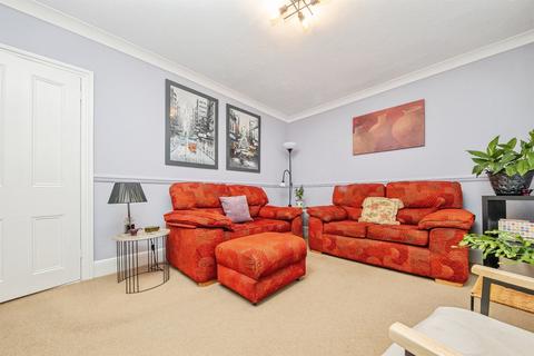 3 bedroom end of terrace house for sale, New Street, Brightlingsea, Colchester