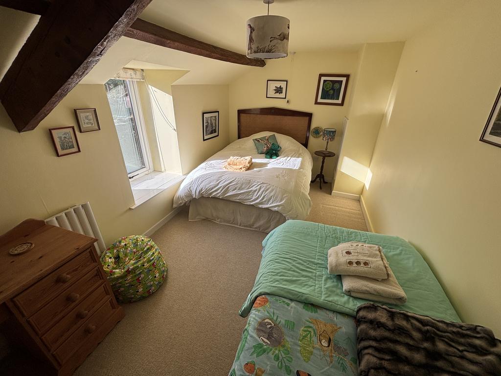 Rear bedroom 3