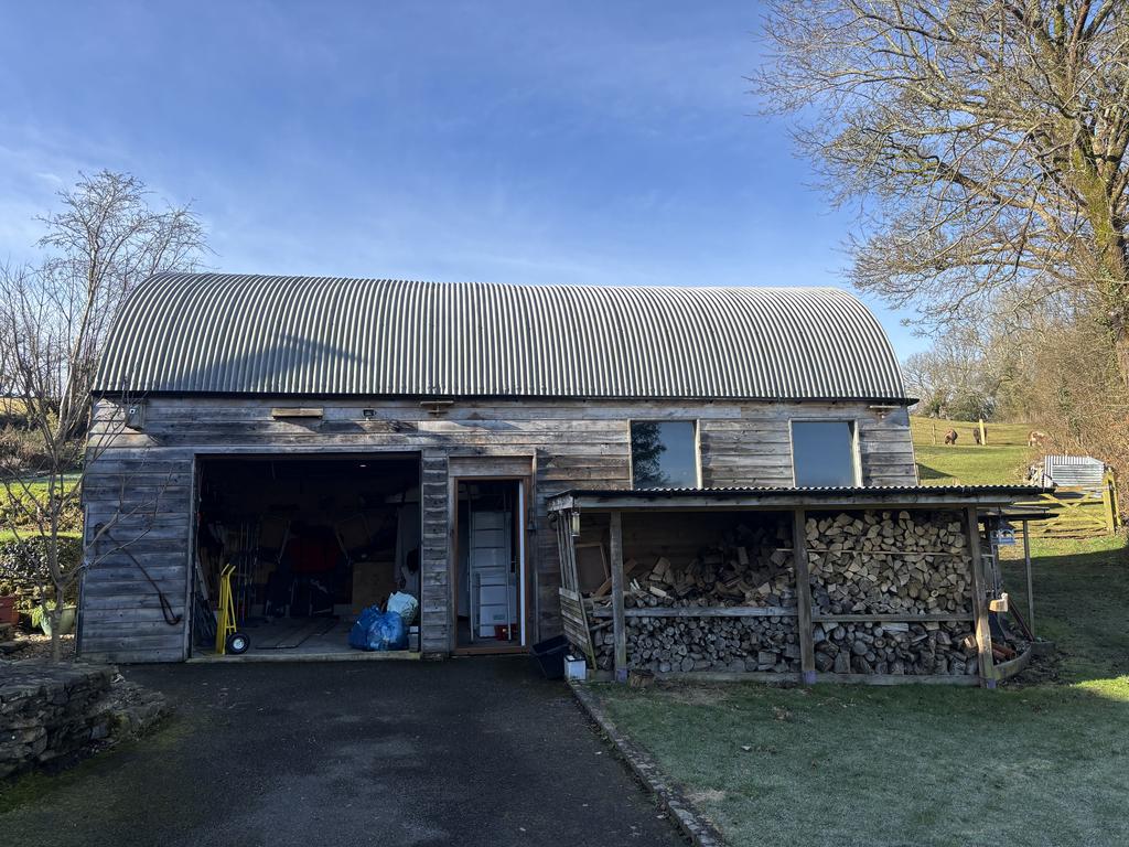 Dutch barn