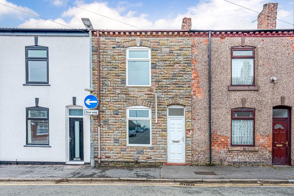 82 Loch Street