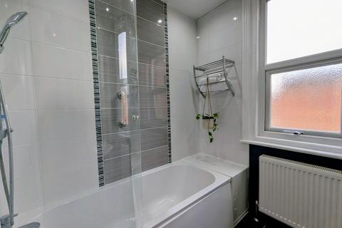 3 bedroom terraced house for sale, Hepscott Terrace, South Shields, NE33