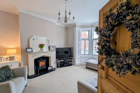 3 bedroom terraced house for sale, Hepscott Terrace, South Shields, NE33