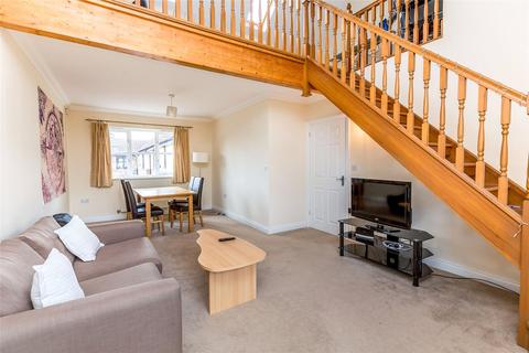 2 bedroom maisonette for sale, Redwood Gate, Shenley Lodge, Milton Keynes