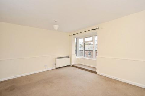 3 bedroom maisonette for sale, The Bourne, Hastings TN34