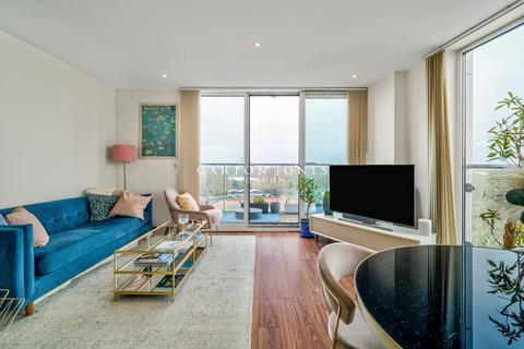 3 bedroom apartment to rent, Lanson Building, 348 Queenstown Road, London, SW11
