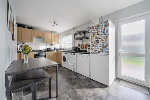 3 bedroom end of terrace house for sale, Long Handstones, Bristol
