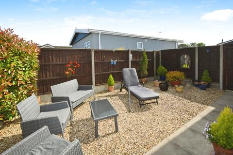 3 bedroom lodge for sale, Tattershall Road, Boston