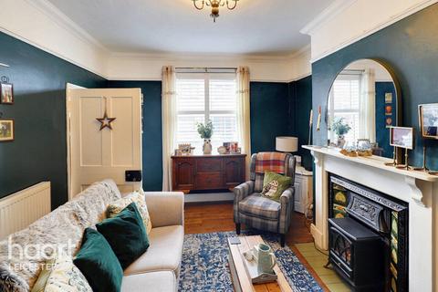 2 bedroom terraced house for sale, High Street, Syston