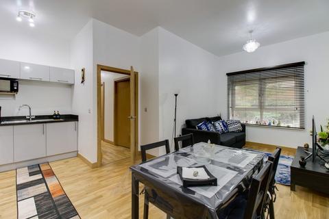 2 bedroom ground floor flat for sale, Cherrydown East, Basildon, SS16