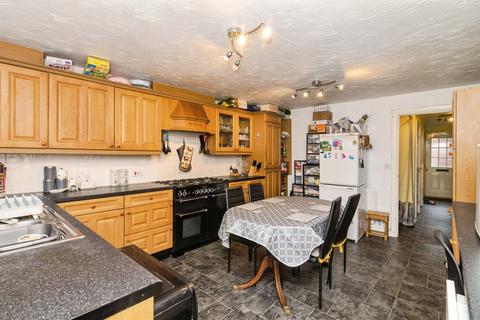 4 bedroom semi-detached house for sale, Dorley Dale, Carlton Colville, Lowestoft