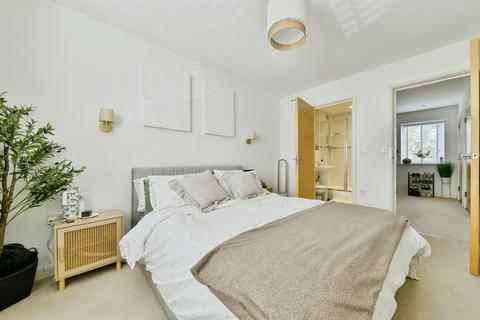 undefined, Admiral Drive, Stevenage