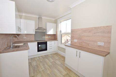 2 bedroom flat to rent, Park Road, Bognor Regis, PO21
