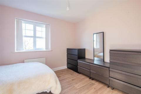 2 bedroom end of terrace house for sale, Dukes Park Drive, Chorley