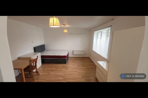 undefined, Swaythling Close, North London, N18