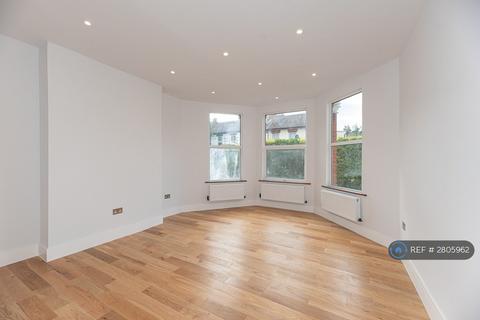 2 bedroom flat to rent, Marlborough Road, London, N22