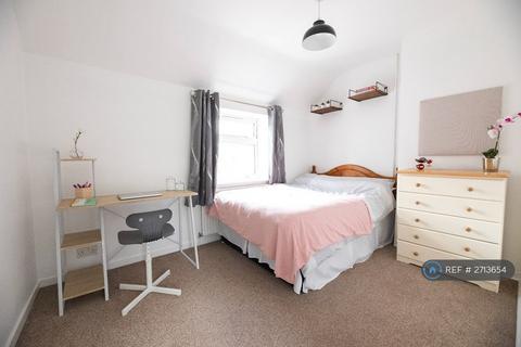 undefined, Kings Avenue, Winchester, SO22