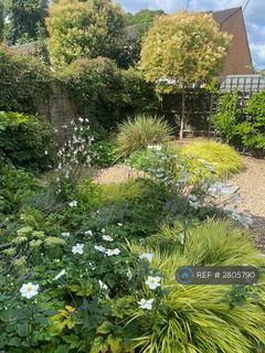 undefined, Marsh Lane, Addlestone, KT15