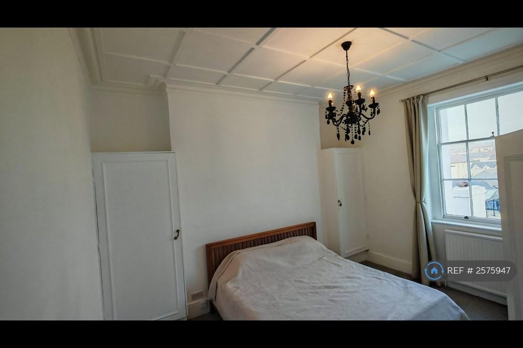 2nd Bedroom