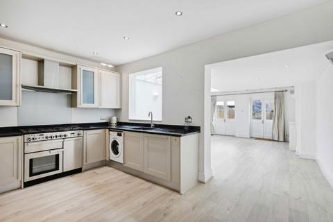 3 bedroom house for sale, Haliburton Road, St Margarets TW1