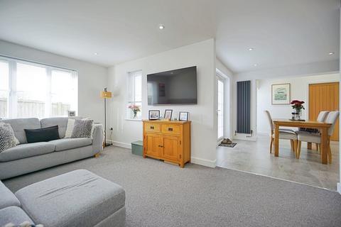 4 bedroom detached house for sale, Chivilas Road, Camborne TR14