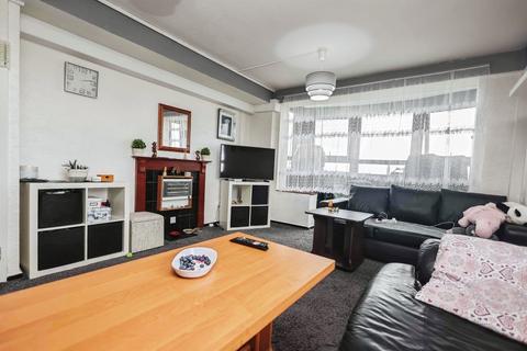 2 bedroom flat for sale, Field Lane, BIRMINGHAM