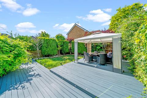undefined, Highgrove Close, London