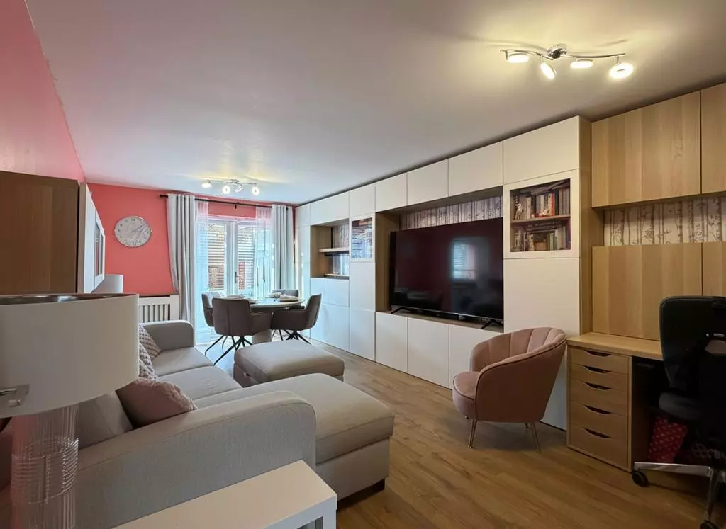 4 bedroom detached house for sale - Photo 7