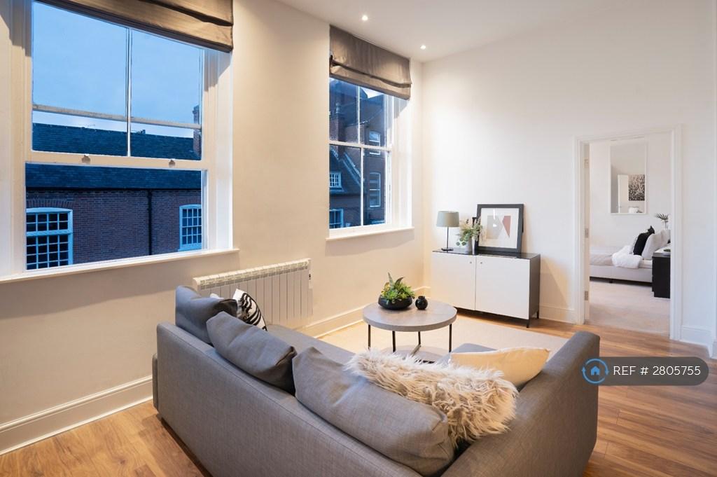 Large Windows For Plenty Of Natural Light ?????