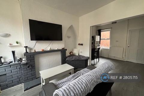 undefined, Elwy St, Liverpool, L8