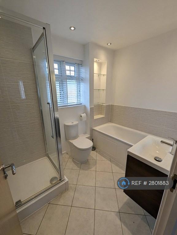 Main Bathroom
