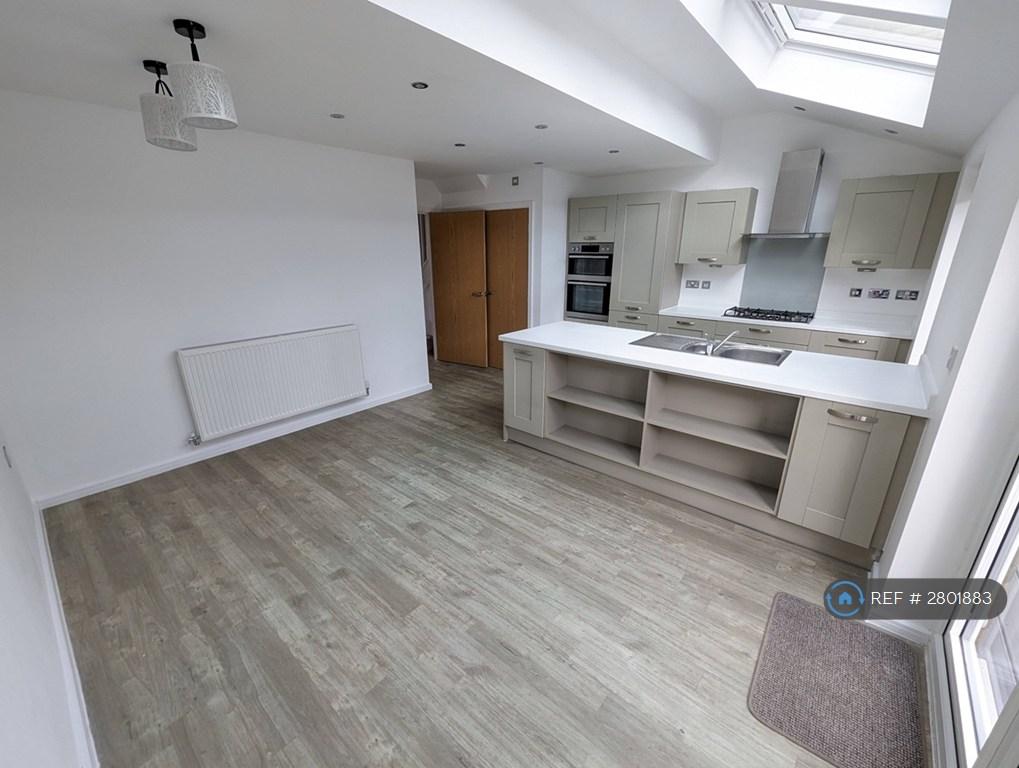 Kitchen-Dining Area