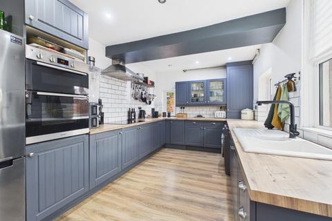 3 bedroom semi-detached house for sale, Ashwell Street, Netherfield, NG4
