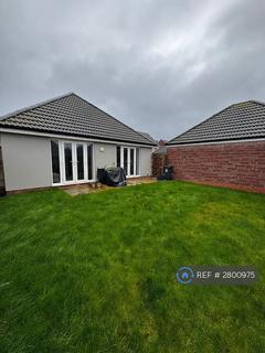 2 bedroom detached house to rent, Colliers Gardens, Bristol, BS48